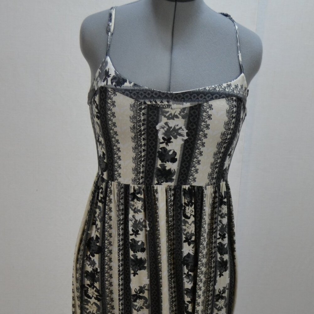 Maxi dress Spaghetti straps Whimsigoth  flowy size Medium Volcom